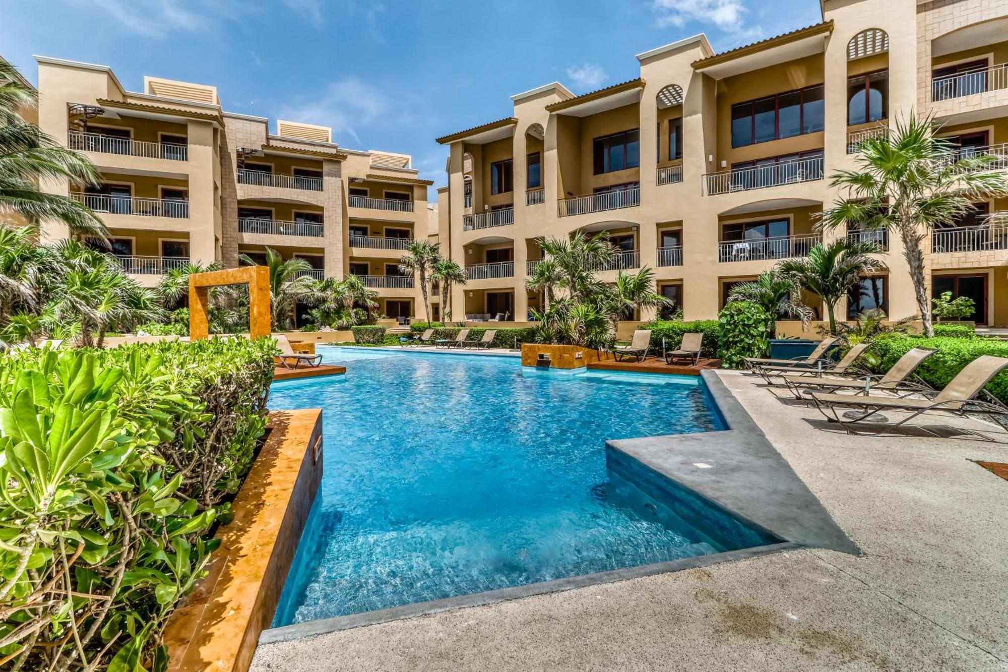 Residences El Faro, Surf 201 Playa del Carmen Exterior foto